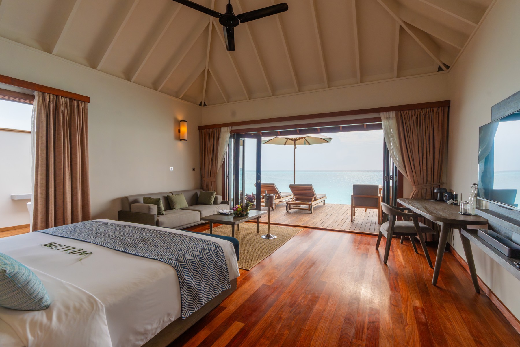 Sunset Ocean Villa